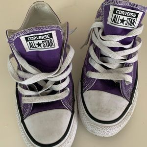 💜💲 SALE 💜💲 The cutest purple Converse All Stars.